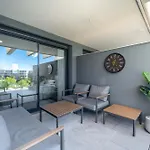 The Golden Oasis Penthouse 에스테포나