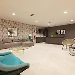 The Golden Oasis Penthouse