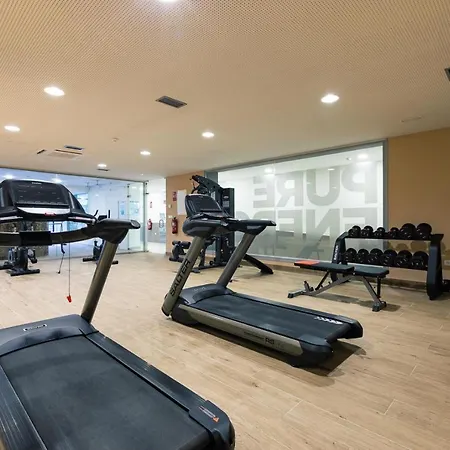 The Golden Oasis Penthouse Lägenhet *