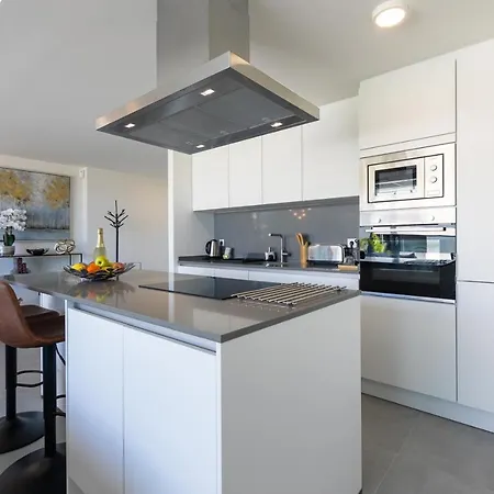 The Golden Oasis Penthouse Lägenhet *