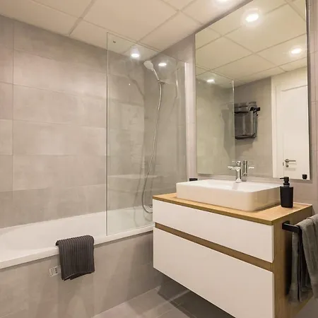 The Golden Oasis Penthouse