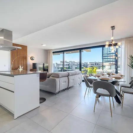 Σπίτι διακοπών The Golden Oasis Penthouse Εστεπόνα
