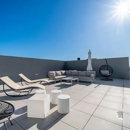 The Golden Oasis Penthouse *