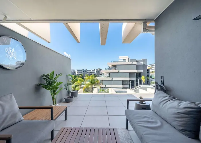 The Golden Oasis Penthouse * Estepona