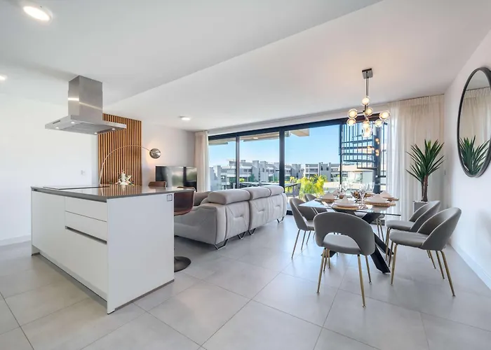 Σπίτι διακοπών The Golden Oasis Penthouse Εστεπόνα